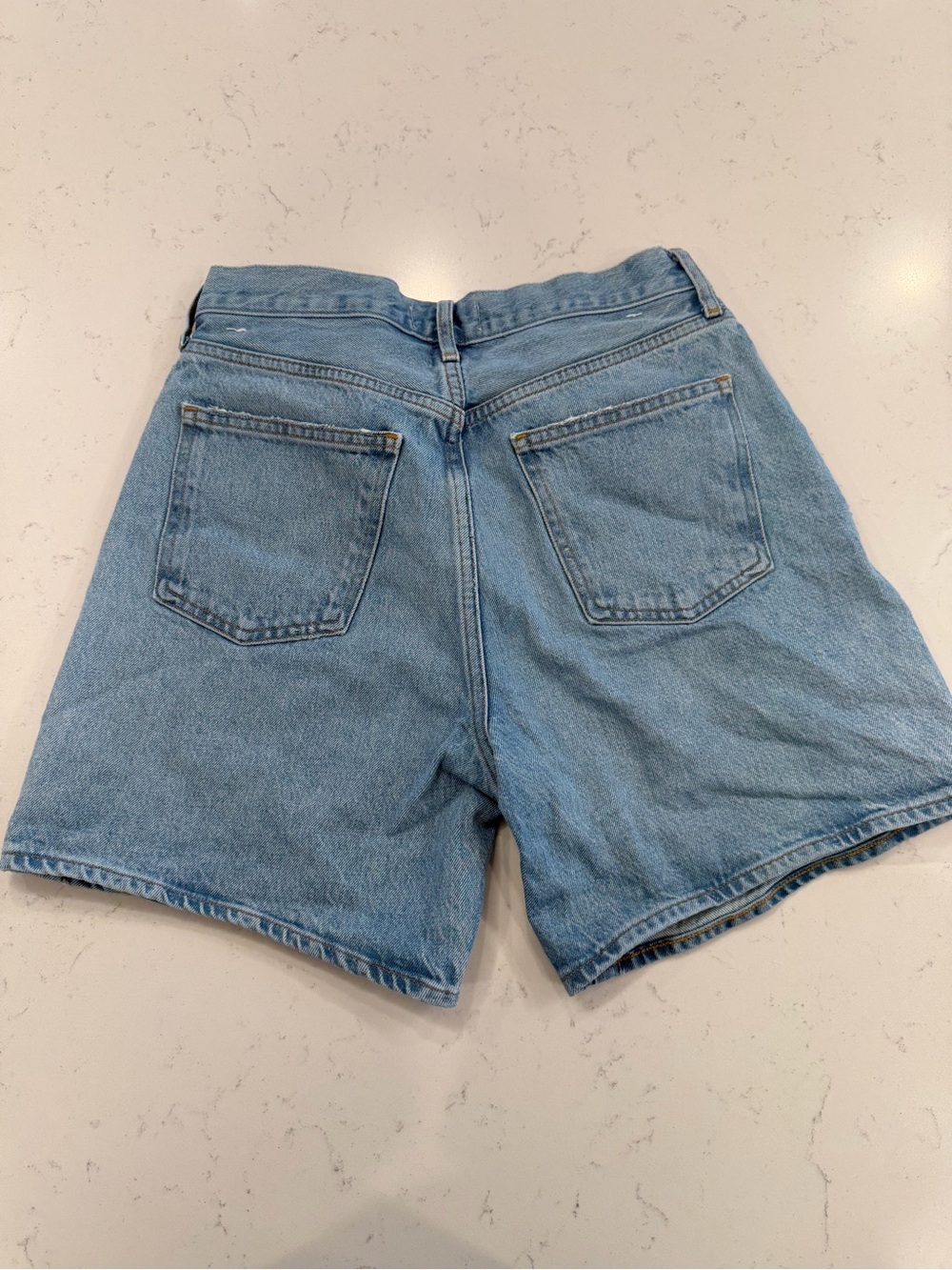 Agolde Dame Short High Rise Baggy mid length Size 27 light  denim - Picture 3 of 7